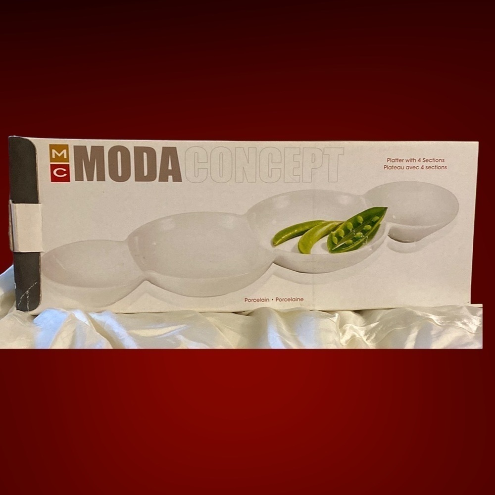 SOLD Moda Concept - Platter with 4 Sections - Picture 1 of 8